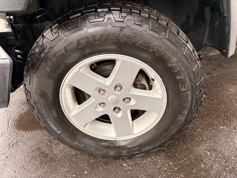 Used 2015 Jeep Wrangler Unlimited Sport w/ Quick Order Package 24S image 45