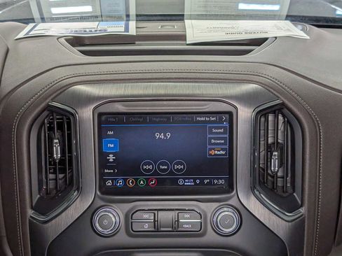 Certified 2021 GMC Sierra 2500 Denali w/ Denali Ultimate Package image 19