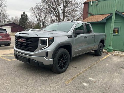 Used 2023 GMC Sierra 1500 Pro w/ Graphite Edition image 2
