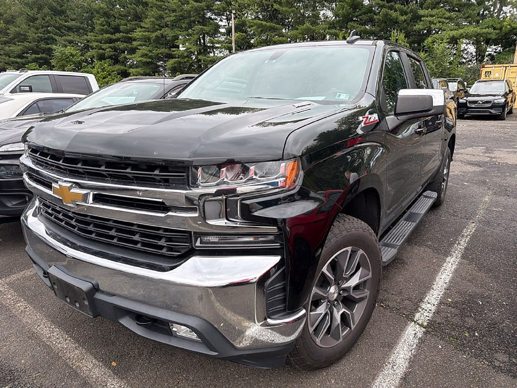Certified 2021 Chevrolet Silverado 1500 LT w/ Z71 Off-Road Package AWD/4WD image 1