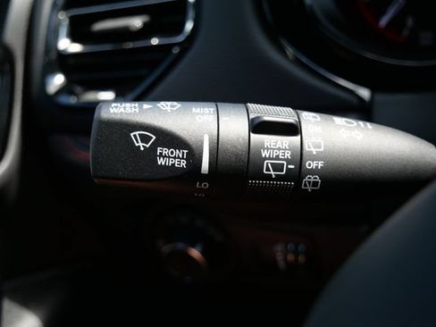 Used 2025 Dodge Durango GT AWD/4WD image 29