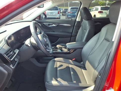 Used 2025 Buick Envision Preferred AWD/4WD image 24