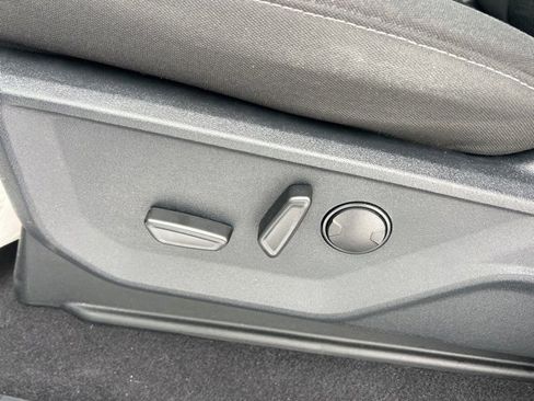 Certified 2023 Ford F150 XLT w/ Equipment Group 302A High image 21