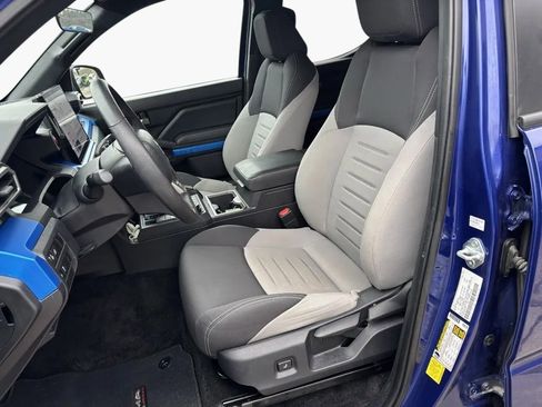 Used 2024 Toyota Tacoma TRD Off-Road image 22