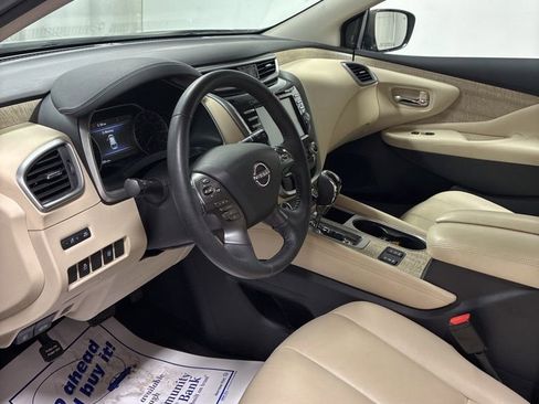 Used 2024 Nissan Murano SV AWD/4WD image 11