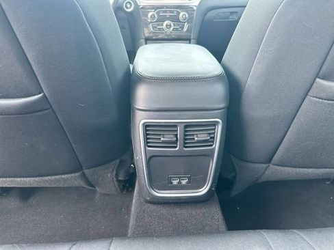 Used 2020 Chrysler 300 Touring w/ Sport Appearance Package RWD image 22