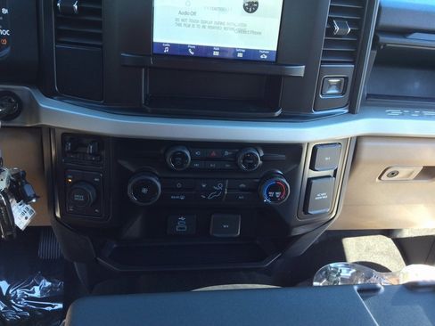 New 2026 Ford F350 XLT w/ 360-Degree Camera Package image 24