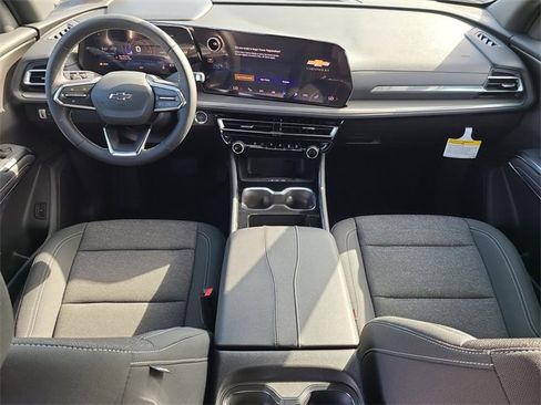 New 2026 Chevrolet Traverse LT w/ Midnight/Sport Edition image 17