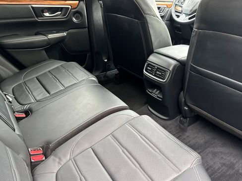 Used 2022 Honda CR-V Touring image 30