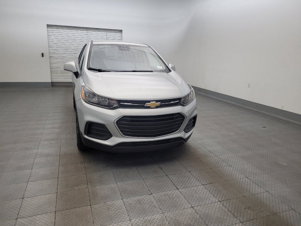 Used 2022 Chevrolet Trax LS w/ Tint and Cruise Package AWD/4WD image 14