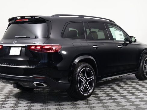 New 2026 Mercedes-Benz GLS 450 4MATIC image 2