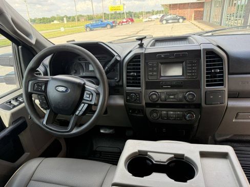 Used 2019 Ford F350 XL w/ Power Equipment Group AWD/4WD image 7