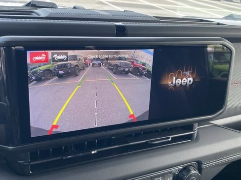 New 2026 Jeep Wrangler Unlimited Rubicon image 22