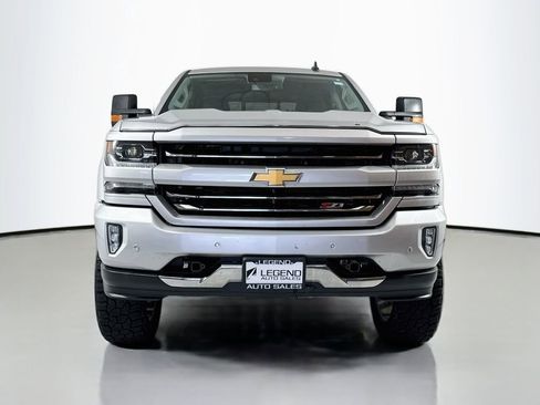 Used 2017 Chevrolet Silverado 1500 LTZ Z71 w/ LTZ Plus Package AWD/4WD image 2
