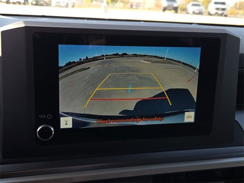 Used 2024 Toyota Tacoma TRD Sport image 22