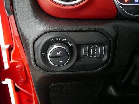 Used 2022 Jeep Gladiator Rubicon w/ LED Lighting Group image 26