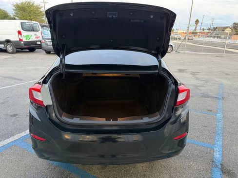 Used 2016 Chevrolet Cruze LS image 10
