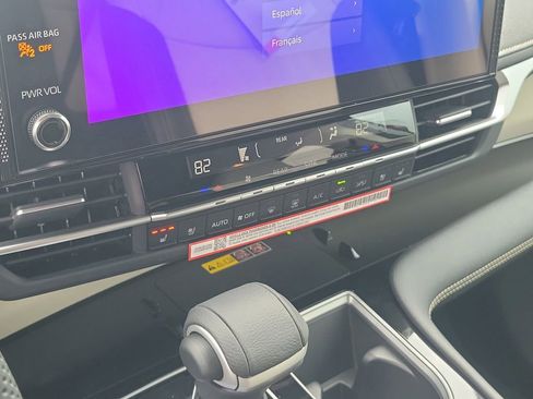 New 2026 Toyota Sienna Platinum image 22