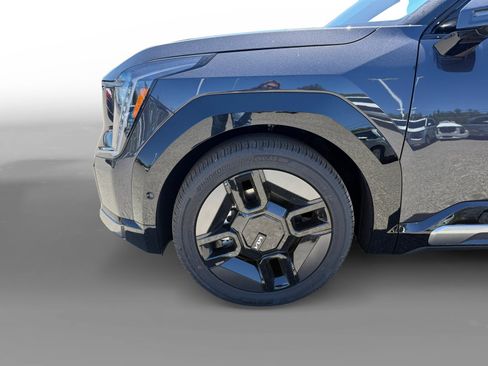 New 2026 Kia EV9 GT-Line AWD/4WD image 9
