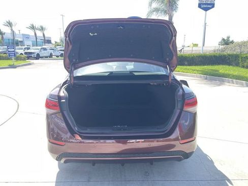 Used 2023 Nissan Sentra SV FWD image 24