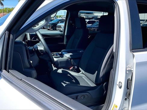 Certified 2023 Chevrolet Silverado 1500 LT RWD image 18