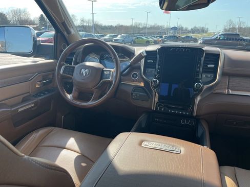 Used 2019 RAM 2500 Limited image 12