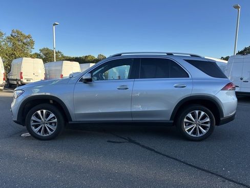 Certified 2022 Mercedes-Benz GLE 350 4MATIC w/ Premium Package image 3