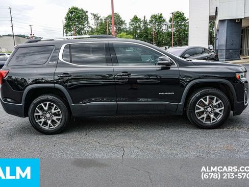 Used 2022 GMC Acadia SLE w/ Driver Convenience Package FWD image 8