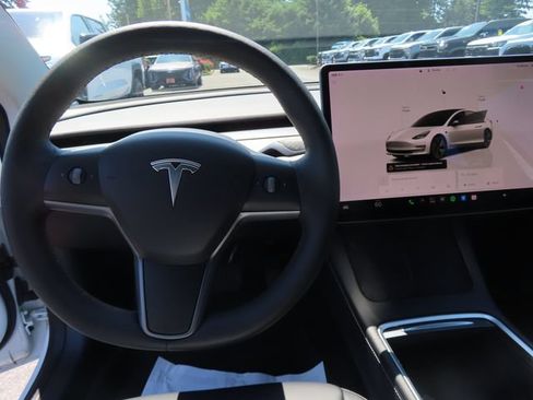 Used 2022 Tesla Model 3 RWD image 16
