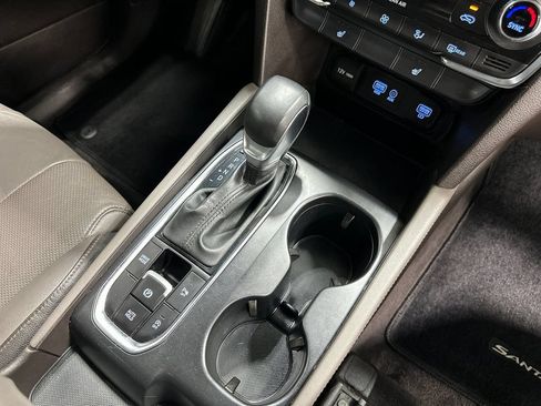 Used 2019 Hyundai Santa Fe Limited FWD image 21