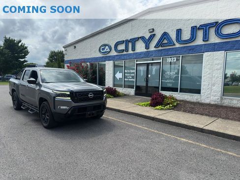 Used 2023 Nissan Frontier SV w/ Midnight Edition Package RWD image 1
