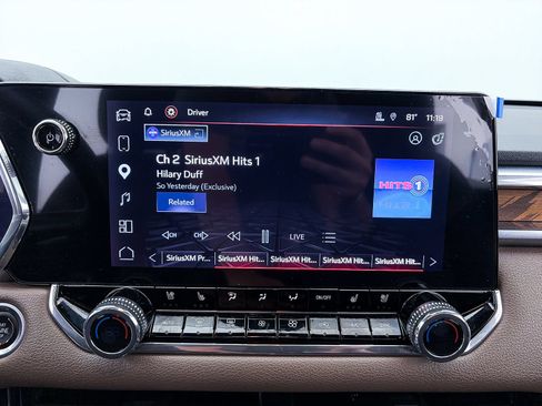 Used 2024 GMC Canyon Denali w/ LPO, Denali Black Edition AWD/4WD image 25