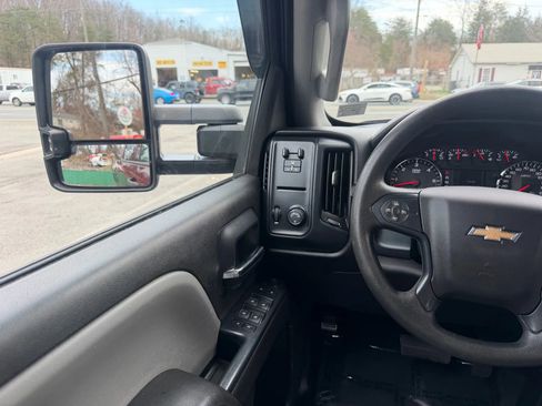 Used 2016 Chevrolet Silverado 2500 W/T w/ WT Convenience Package image 32