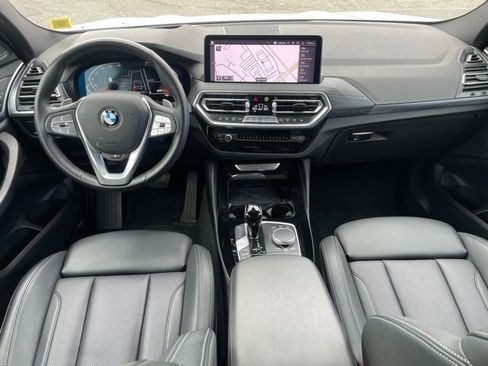Certified 2023 BMW X4 xDrive30i w/ Premium Package AWD/4WD image 11