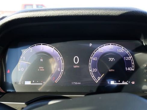 New 2025 Jeep Grand Cherokee Altitude image 14