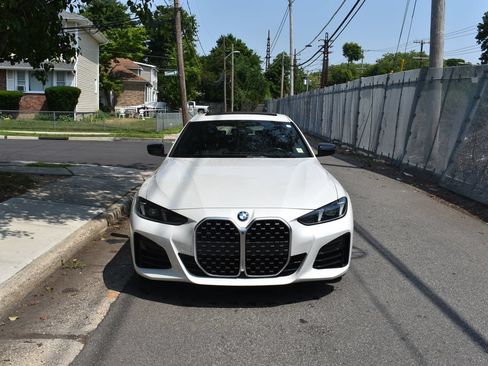 Used 2025 BMW 430i w/ M Sport Package RWD image 3