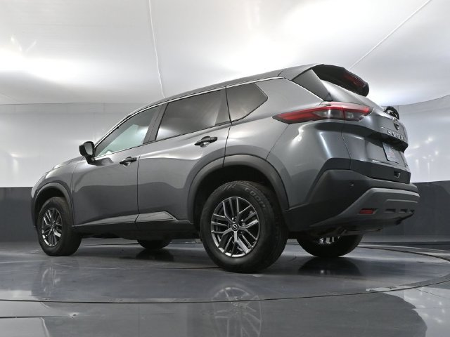Used 2023 Nissan Rogue S AWD/4WD image 40