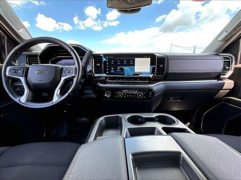 Used 2022 Chevrolet Silverado 1500 RST image 21