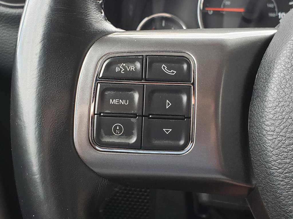 Used 2018 Jeep Wrangler Unlimited Sahara AWD/4WD image 18
