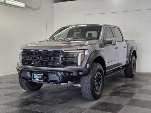 Certified 2024 Ford F150 Raptor w/ Equipment Group 803A Raptor R AWD/4WD image 4