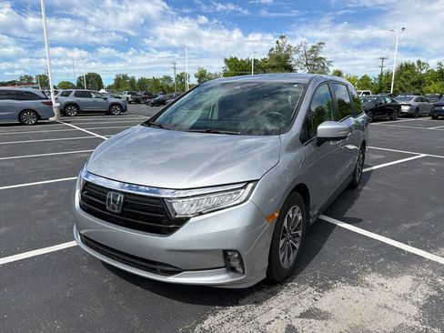 Used 2022 Honda Odyssey Sport-L image 2