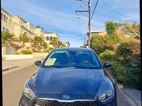 Used 2020 Kia Forte LXS image 1
