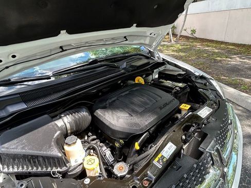 Used 2019 Dodge Grand Caravan SE FWD image 26