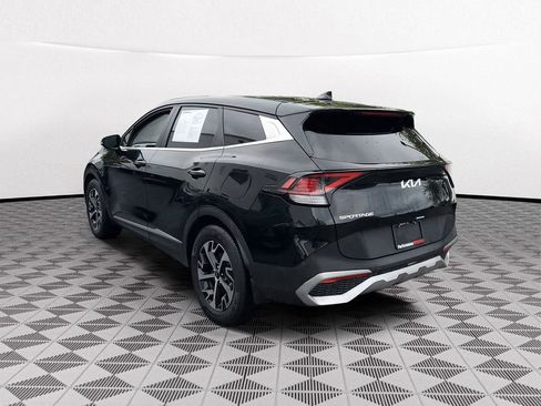 Used 2023 Kia Sportage EX image 2