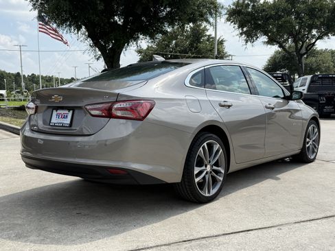 Used 2024 Chevrolet Malibu LT FWD image 5