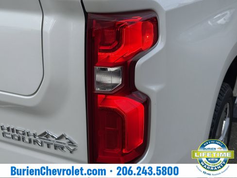Used 2022 Chevrolet Silverado 1500 High Country w/ High Country Premium Package image 42