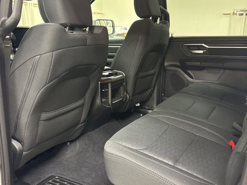 New 2026 RAM 1500 4x4 Crew Cab image 23
