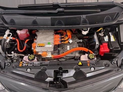 Used 2019 Chevrolet Bolt LT image 8