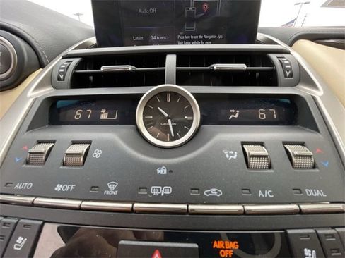 Used 2018 Lexus NX 300 FWD image 22