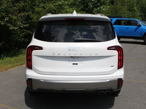 Used 2025 Kia Telluride S AWD/4WD image 6